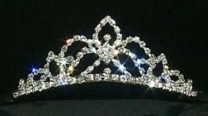 mothering-heights-tiara