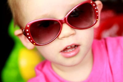 ww-liv-sunglasses-oct-09 ww-liv-sunglasses-oct-09