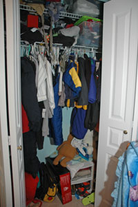 tt-j-closet-before.jpg