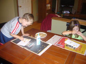 Itty Bitty Bookworm Preschool Contest