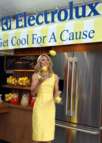 We asked Kelly Ripa why she’s selling lemonade…