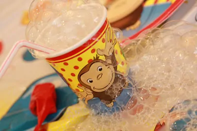 Curious George: A Very Monkey Christmas Party 