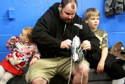 ww-putting-on-skates ww-putting-on-skates