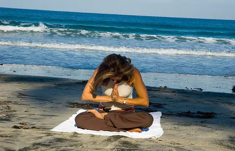 yoga at the Kashi event