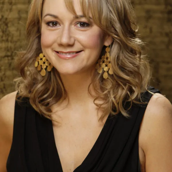 Megyn Price: A Conversation