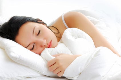 sleeping-woman-pillows