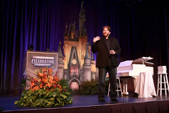 Chris Brogan at Disney Social Media Moms conference