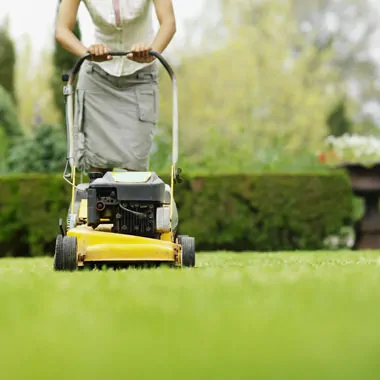 How a Lawn Mower made this Little Girl an Amputee at Three Years Old…