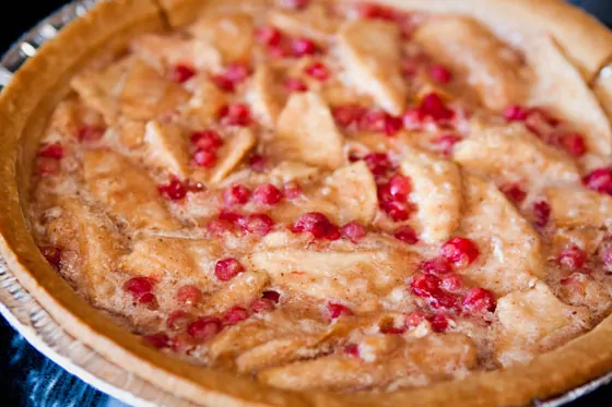 red-huckleberry-pie