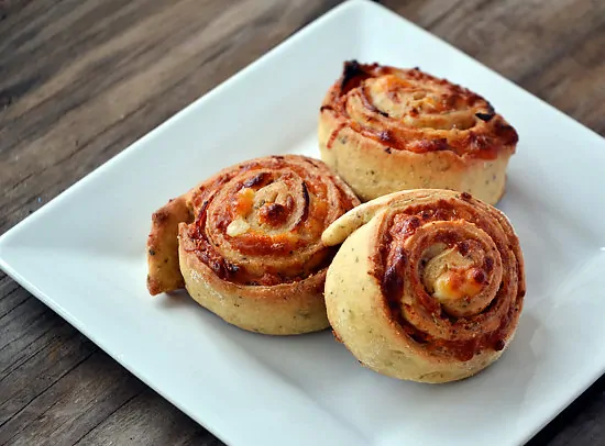 Family Favorite Whole Wheat Pizza Rolls