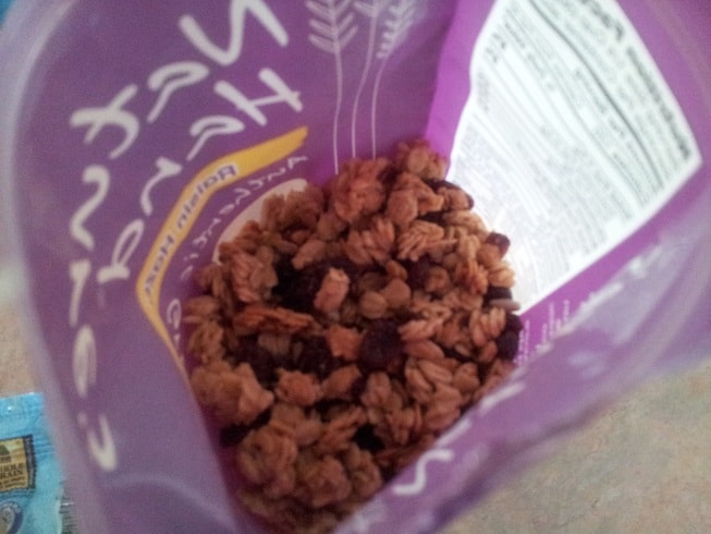 Nature’s Hand – Granola That Everyone in Your Family Will Love
