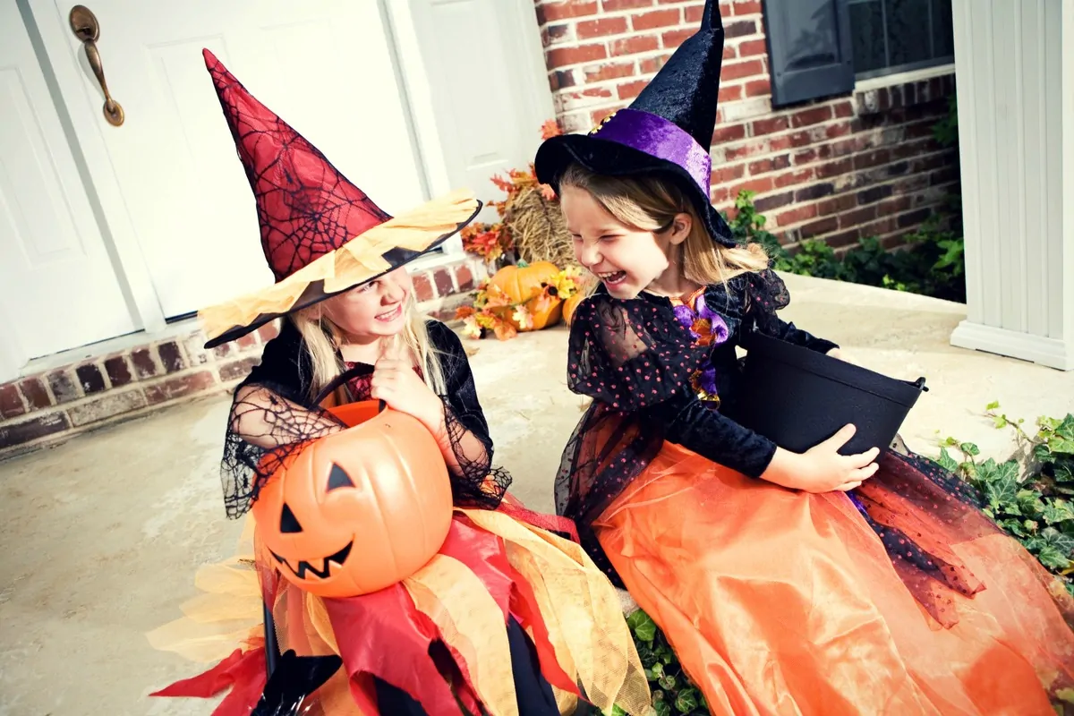 Halloween Trick or Treating Safety