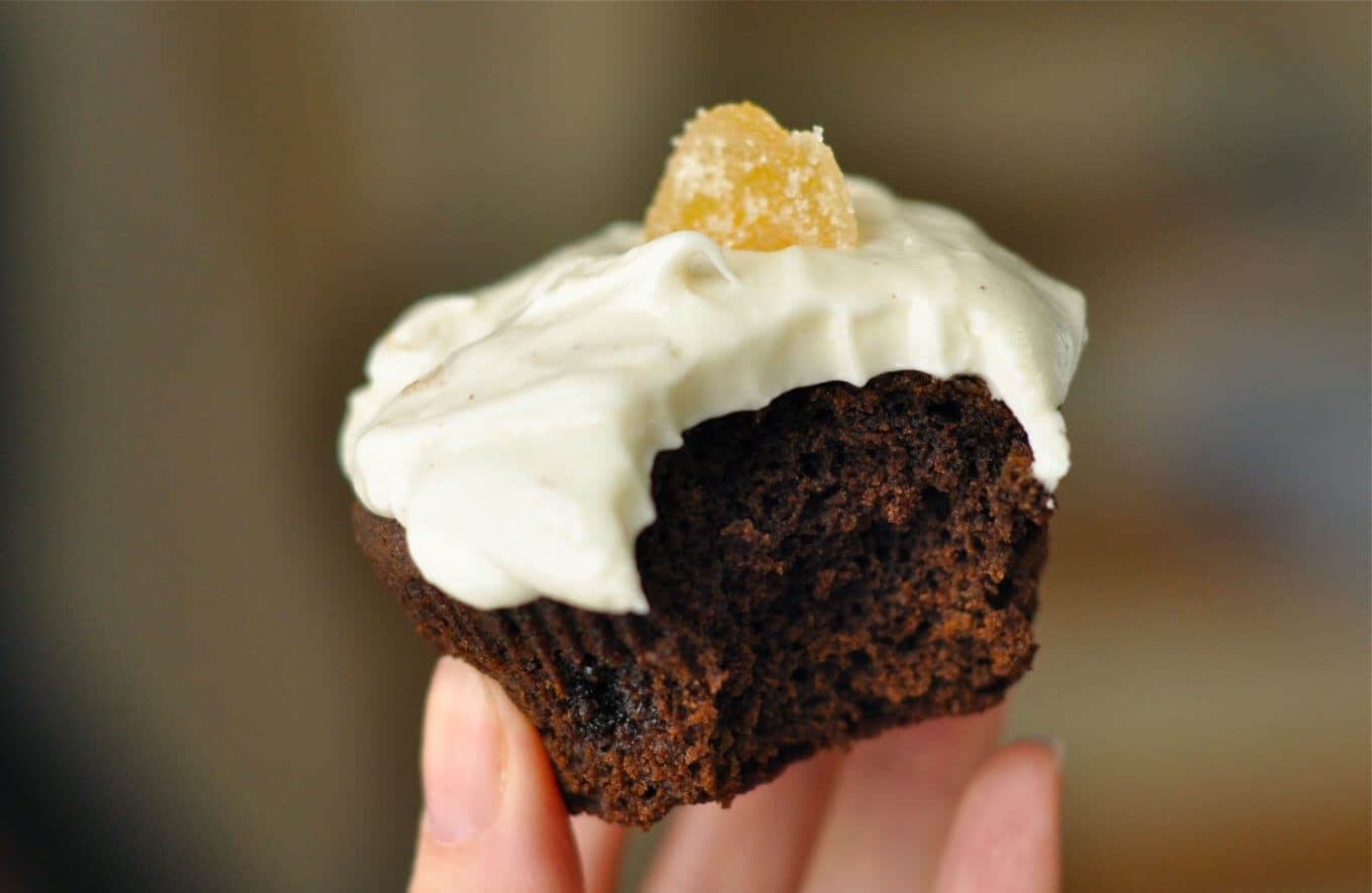 Gingerbread Cupcakes with Cinnamon Ginger Frosting