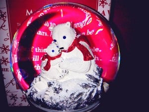 Things Remembered Make-A-Wish Polar Bear Water Globe Giveaway!