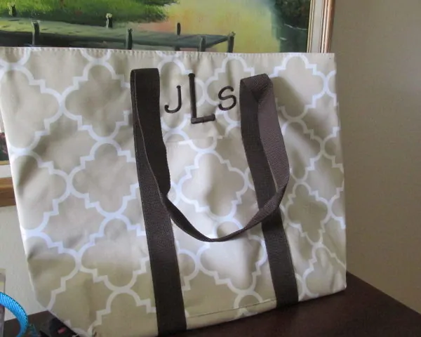 Travel in Style with Initials-Inc and Their Gorgeous Day Tripper Bag (Giveaway)