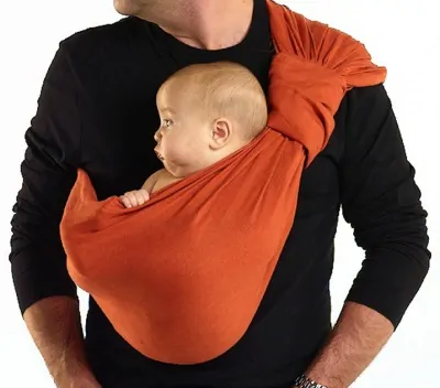 Sakura Bloom Baby Sling: A Snuggly Ride for Mommy and Baby