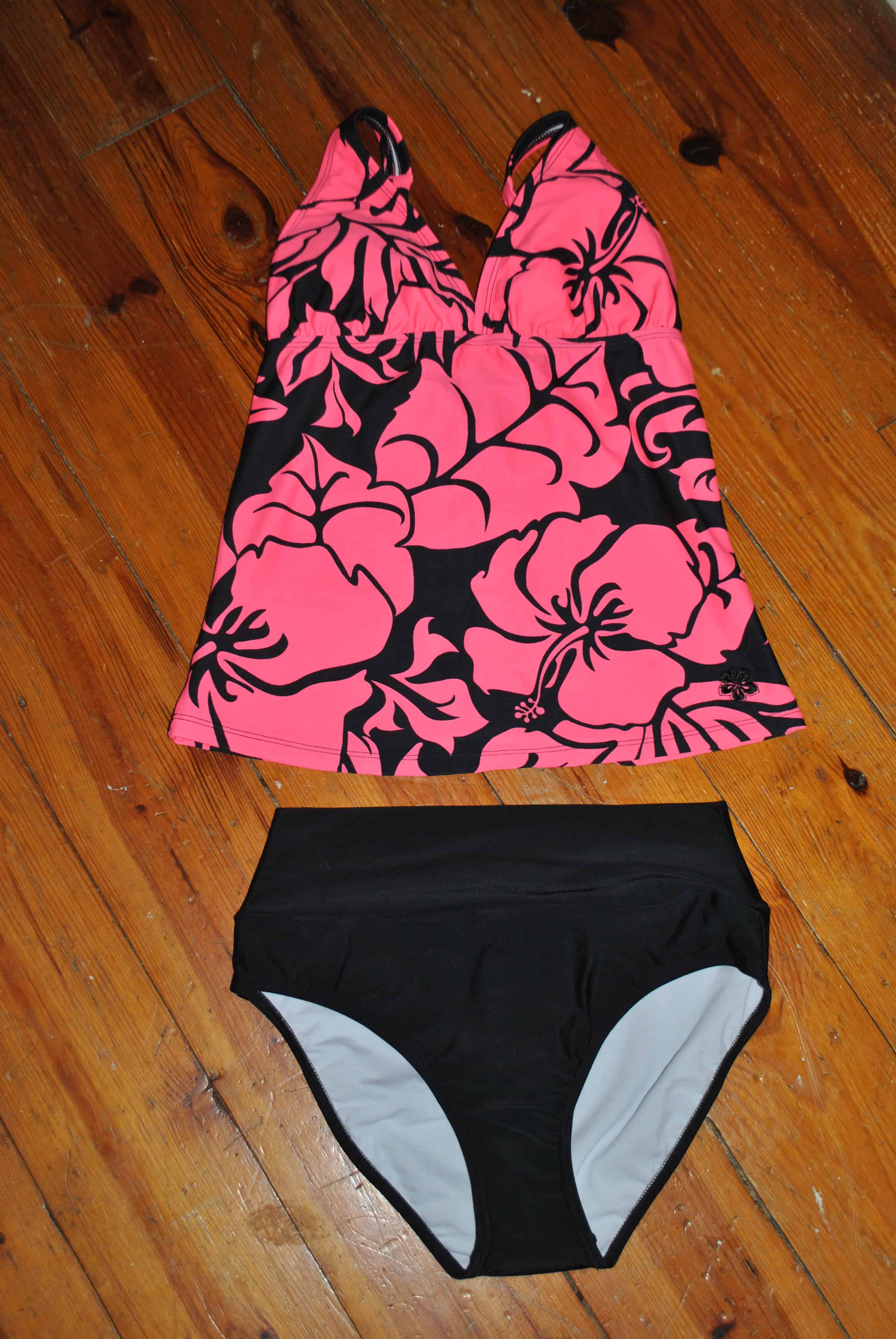 Feel Beautiful This Summer in a Hapari Swimsuit (Giveaway) 5 Minutes
