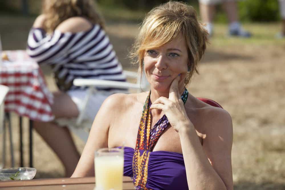 Allison Janney's best onlocation shoot, filming The Way Way Back movie ad 5 Minutes for Mom Allison Janney's best onlocation shoot, filming The Way Way Back movie ad 5 Minutes for Mom