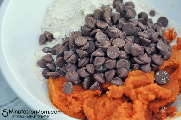 Pumpkin Cookies from 5MinutesforMom-3