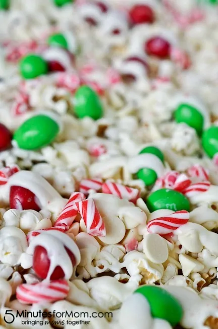 Christmas Crunch Popcorn 1WM