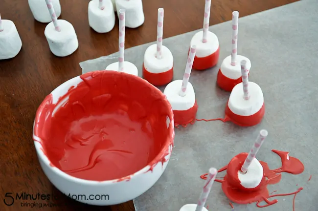 Valentine's Day Marshmallow Dippers