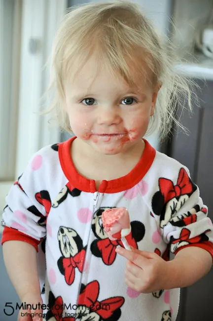 Valentine's Day Marshmallow Dippers