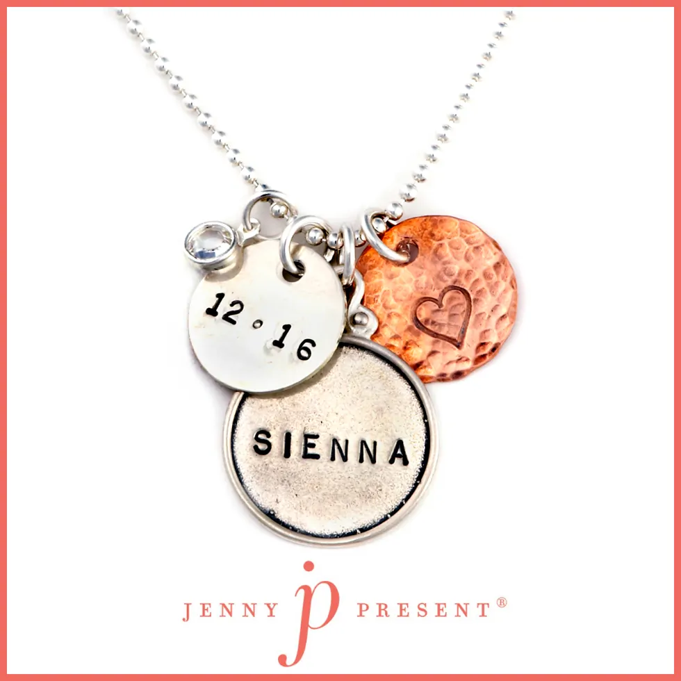 Jenny Present Necklace