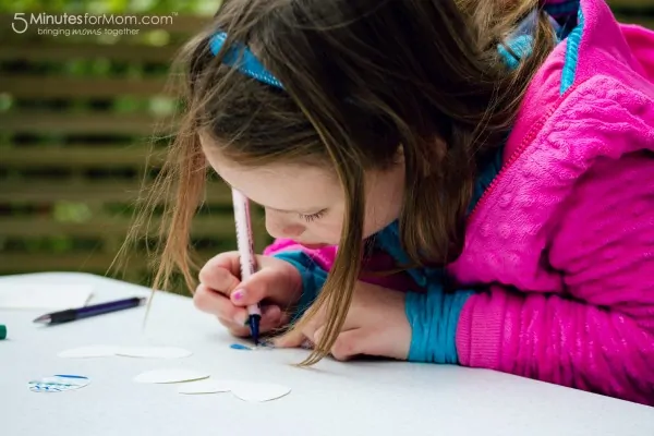 paper-egg-Easter-card-craft