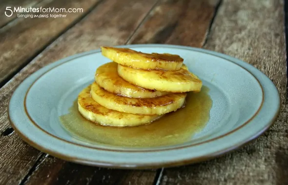 Grilled Pineapple with Brown Sugar Glaze / by Busy Mom's Helper for 5MinutesforMom.com #pineapple #BBQ #fruit