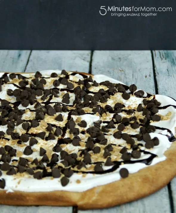 S'mores Dessert Pizza / by Busy Mom's Helper for 5MinutesForMom.com #DessertPizza #Smores