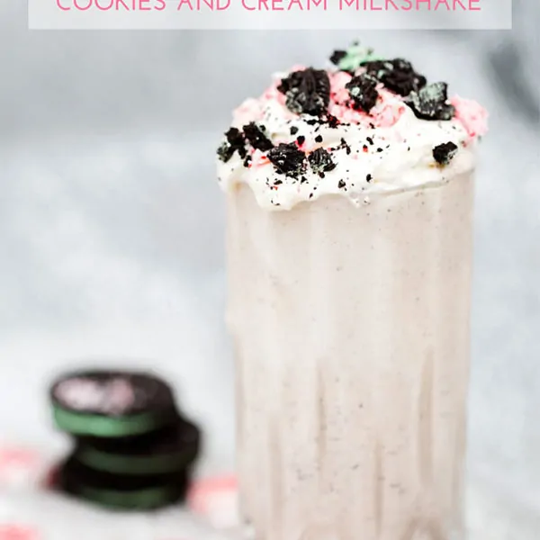 Peppermint Cookies and Cream Milkshake