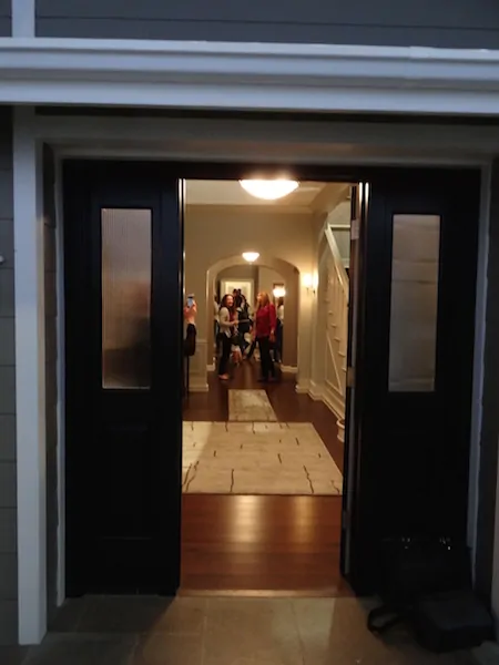 black-ish set tour - front door