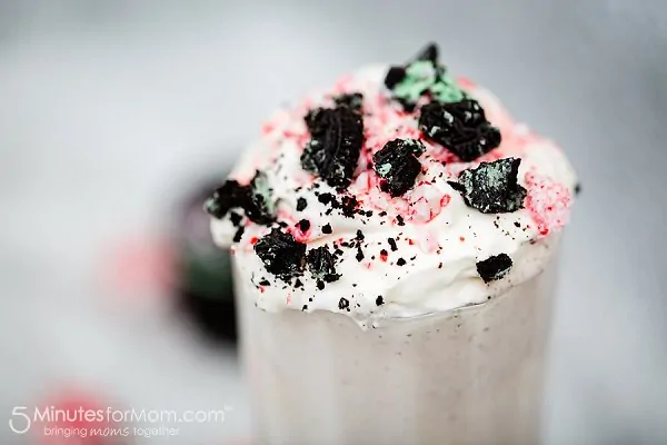 Peppermint Cookies and Cream Milkshake