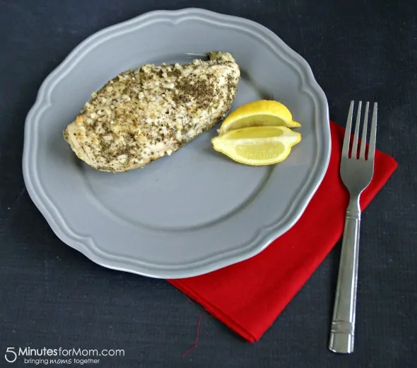 Juicy Garlic Sage Chicken with Lemon / by Busy Mom's Helper for 5MinutesforMom.com #chicken #easyrecipes