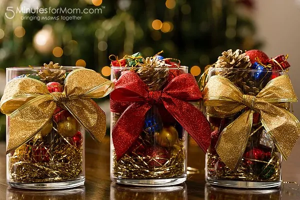 easy Christmas centerpiece