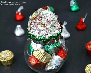 DIY Cupcake Jar Gift Idea for Christmas