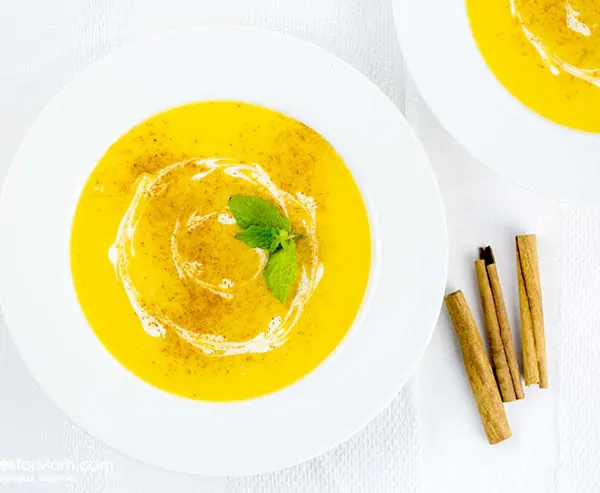 Roasted Butternut Squash Soup with Cinnamon