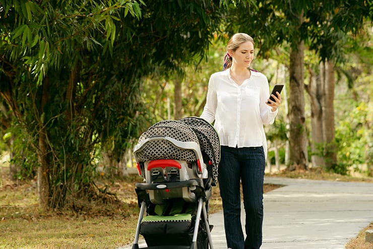 Top 10 iPhone Apps for Stay-at-Home Moms - 5 Minutes for Mom