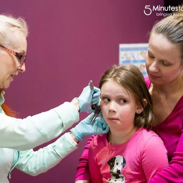 Needle or Gun? Where Should You Get Your Child’s Ears Pierced?