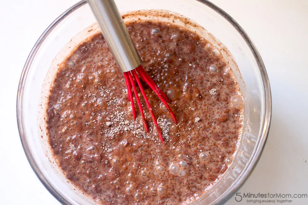 EASY Double Chocolate Pudding Pie using only 4 ingredients!