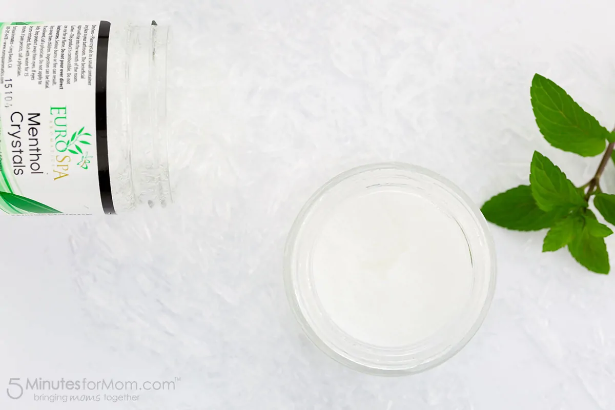 How to Make Menthol Rub