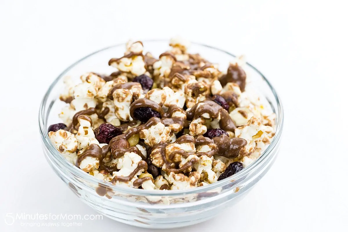 Peanut Butter Chocolate Popcorn