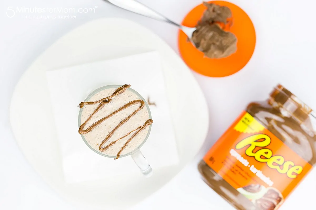 Peanut Butter Chocolate Smoothie with REESE Spreads