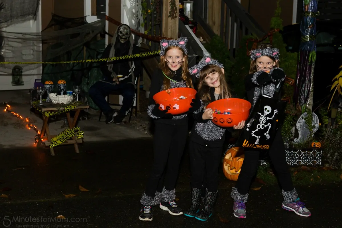 Halloween Trick or Treating Fun