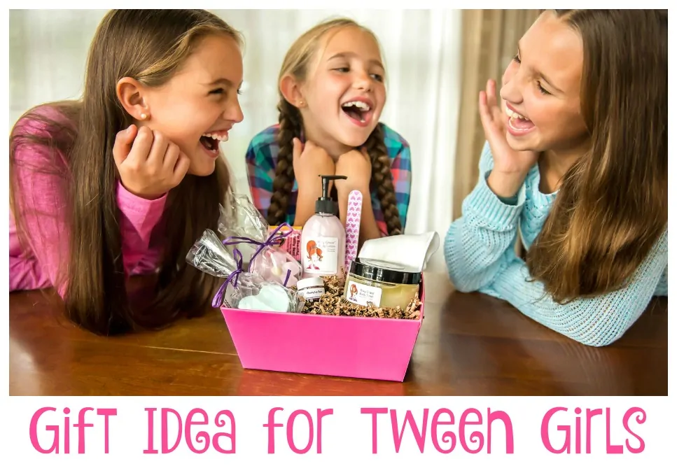 Fun Gift Idea for Tween Girls - DIY Spa Kits - 5 Minutes for Mom