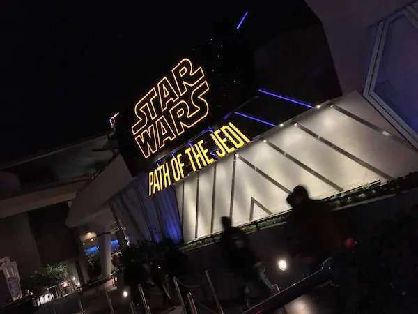 Disneyland - Path of the Jedi - #StarWarsEvent