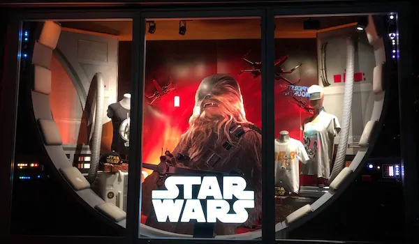 Disneyland - Star Trader Window - #StarWarsEvent