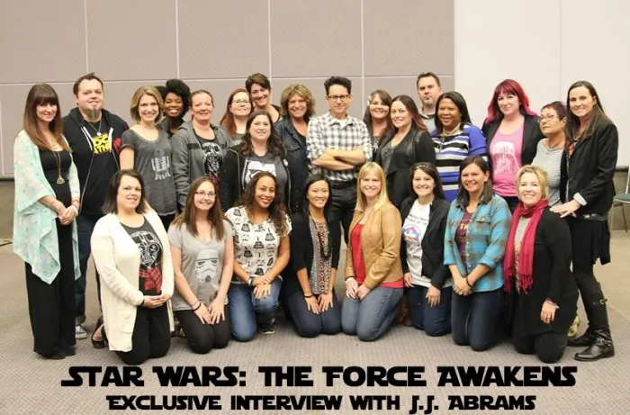 J.J.-Abrams-Group-Photo-StarWarsEvent-700x461