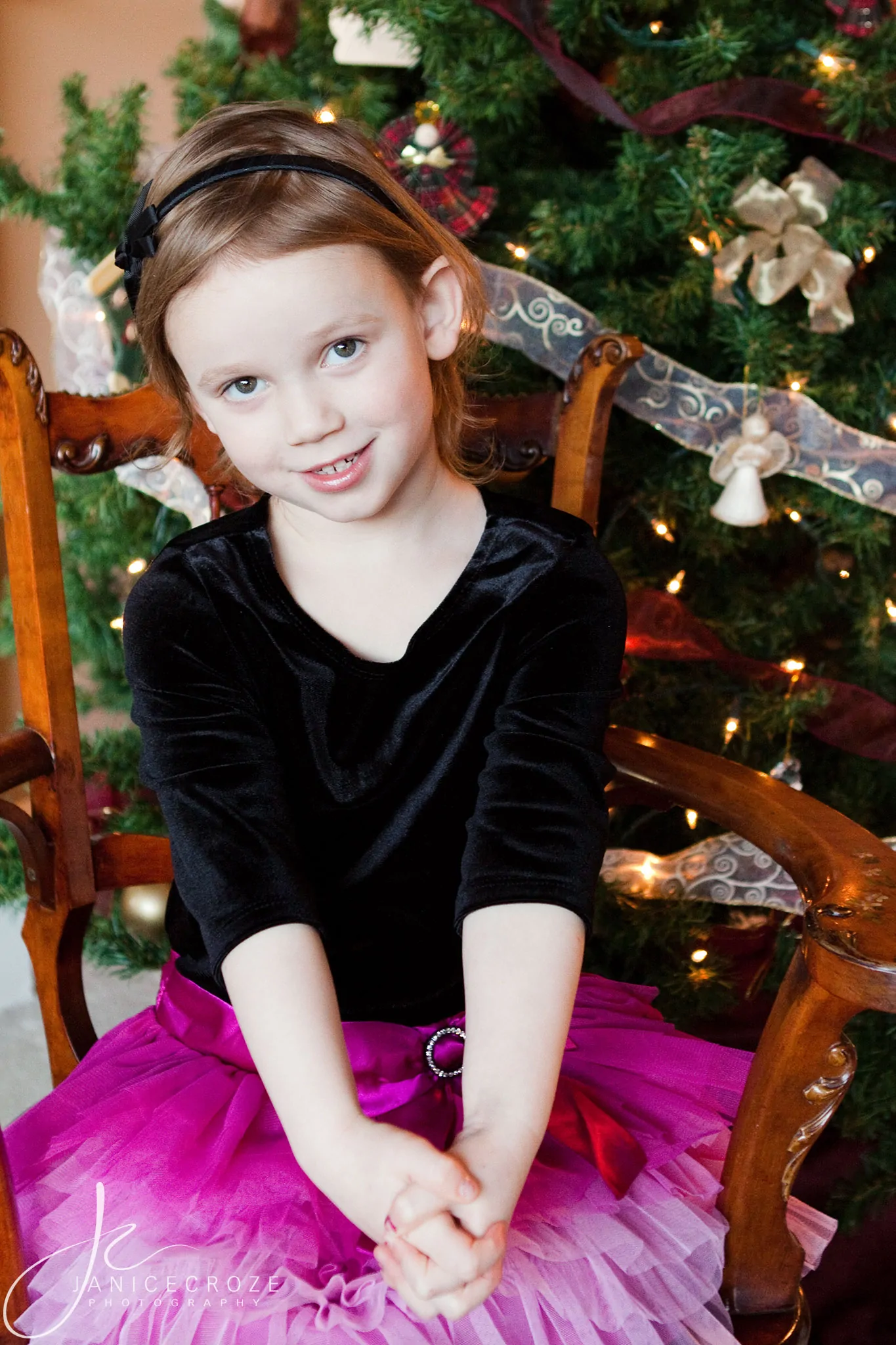 tips for a fun family holiday photo shoot