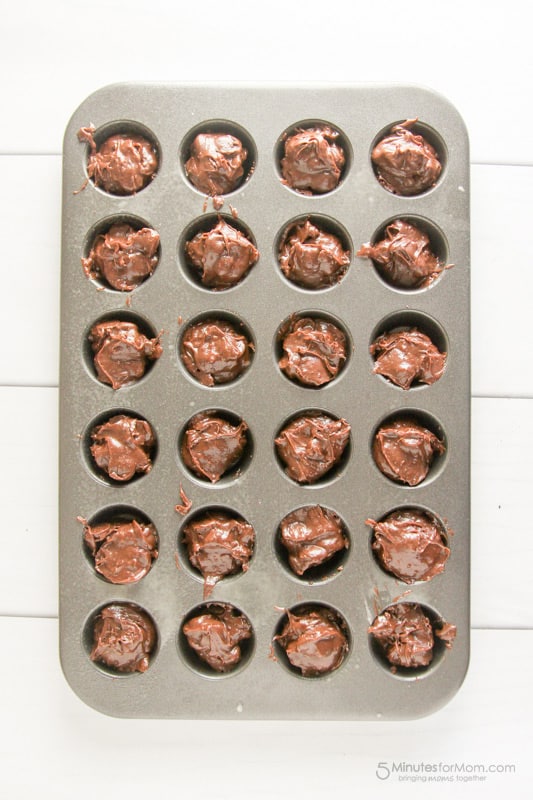 These Turtle Brownie Bites are definitely not healthy eating friendly but they sure are scrumptious!